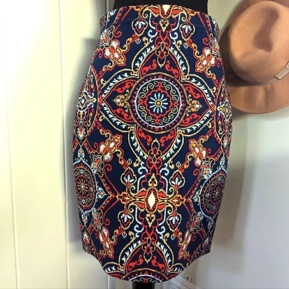 J. McLaughlin Halle Navy Pink Geometric Print Reversible Skirt sz SM EUC